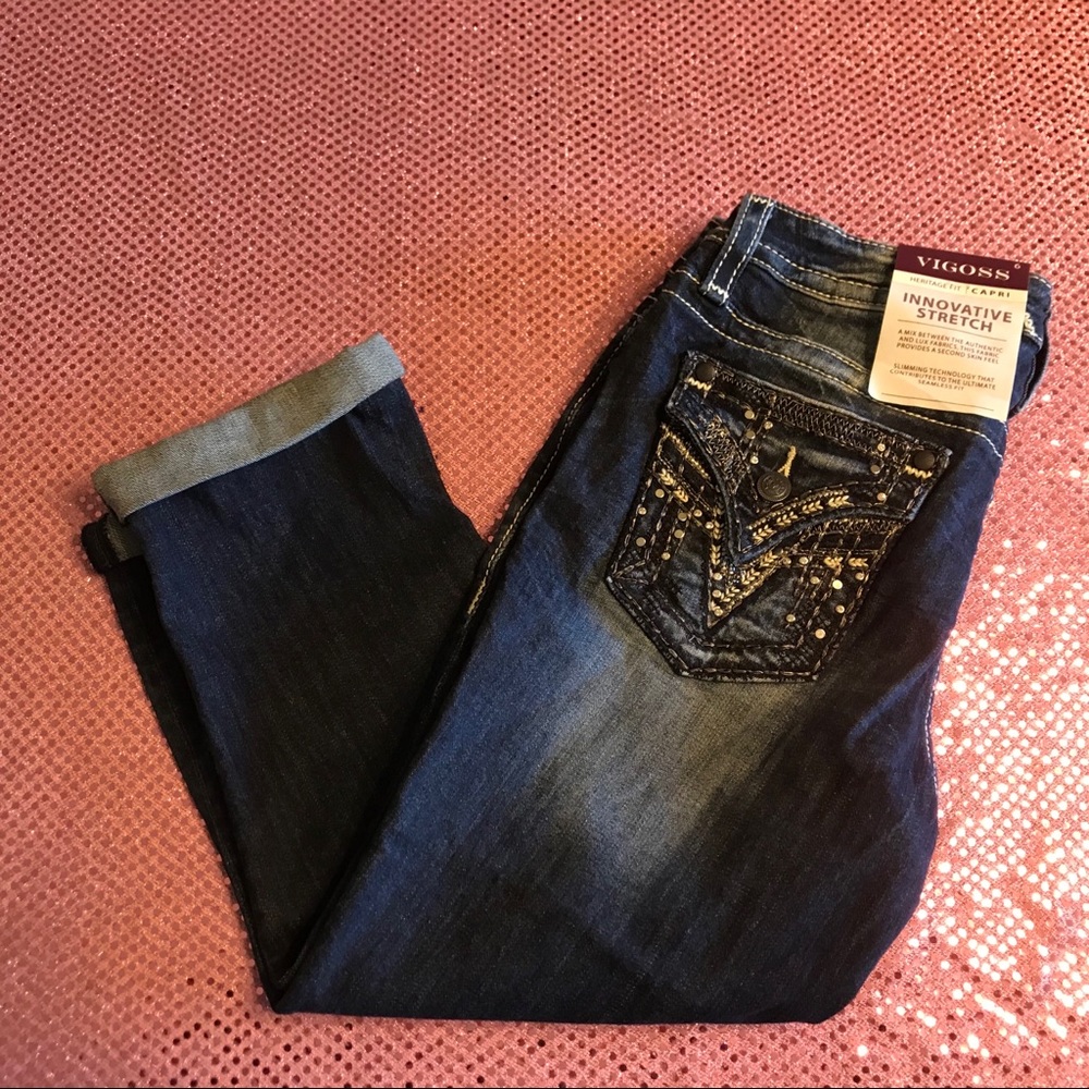 SOLD Vigoss Blue Jean Capri Shorts Embellished - Picture 9 of 12
